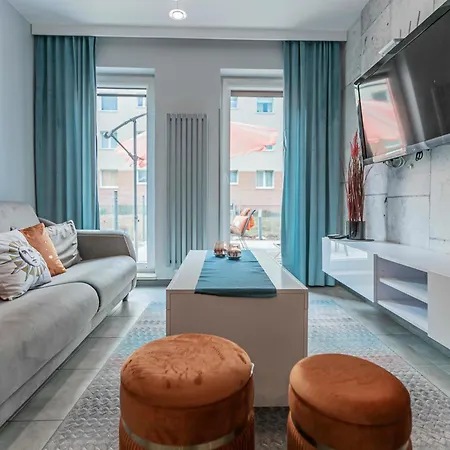 Riwiera Dla 2 Par I 2 Dzieci, 300 M Od Plazy