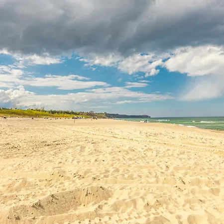 Riwiera Dla 2 Par I 2 Dzieci, 300 M Od Plazy アパート