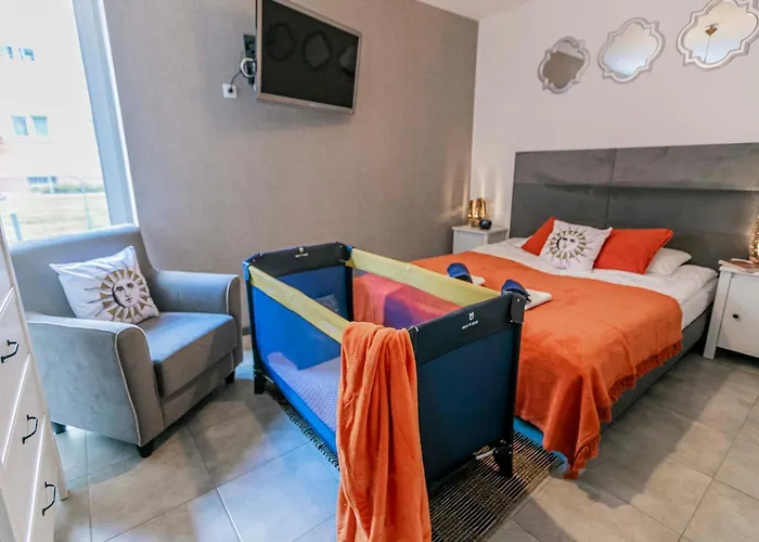 Riwiera Dla 2 Par I 2 Dzieci, 300 M Od Plazy Appartement *