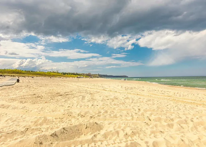 Riwiera Dla 2 Par I 2 Dzieci, 300 M Od Plazy 아파트