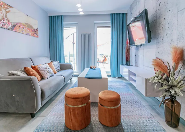 Riwiera Dla 2 Par I 2 Dzieci, 300 M Od Plazy 아파트