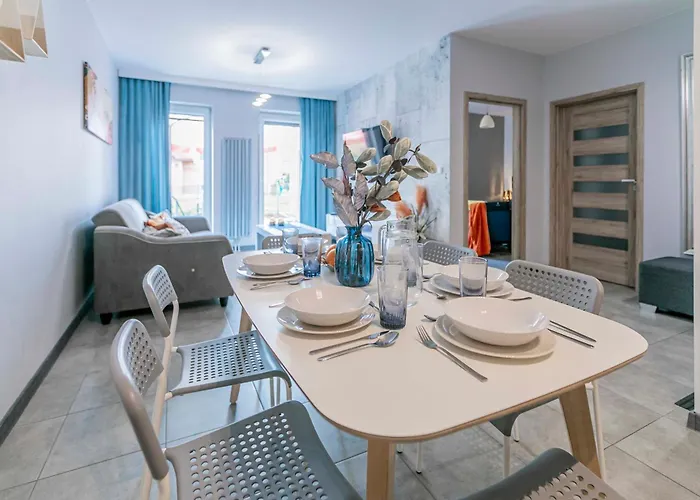 Riwiera Dla 2 Par I 2 Dzieci, 300 M Od Plazy